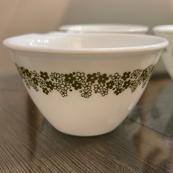 Vintage Corelle Corning Spring Blossom Green Four 8 ounce Tea Cups Hook Handles - Picture 7 of 7